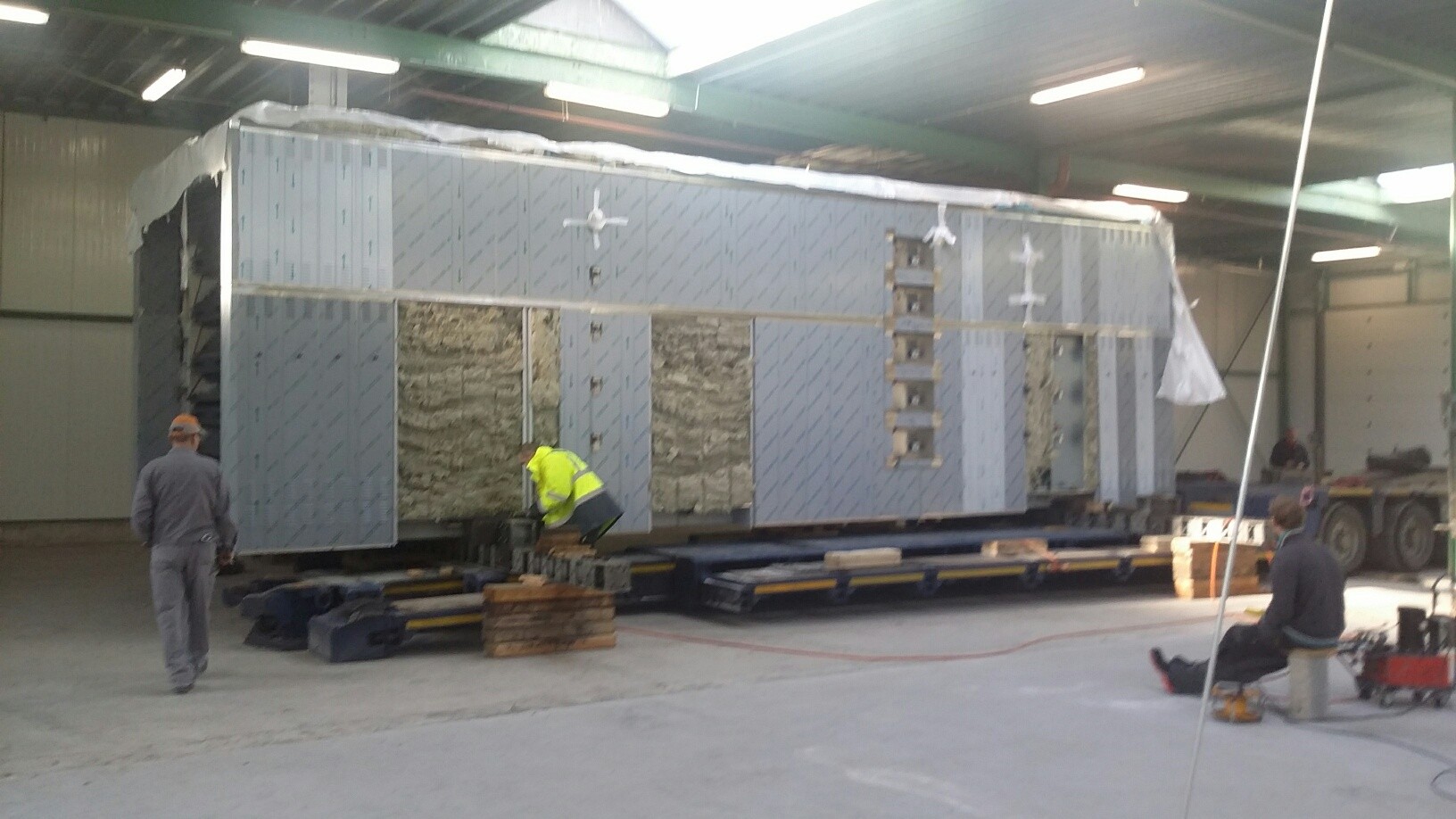 Intaking of Gostol thermo-oil oven into a bakery in Belgium